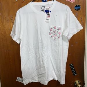 UNIQLO X KAWS SUMMER TEE